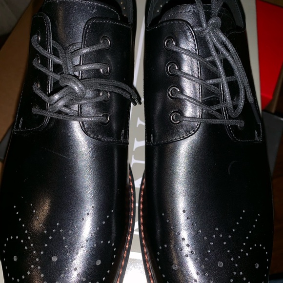 Mens dress shoes